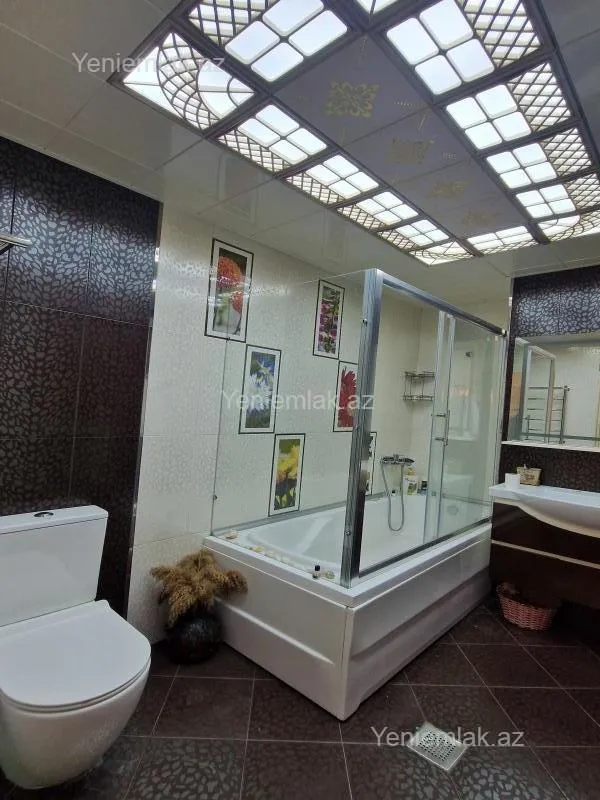 Satılır 4 otaqlı yeni tikili 154 m²