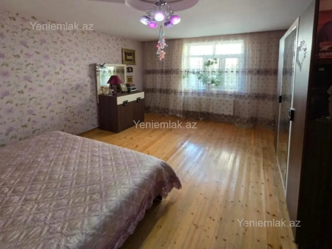 Satılır 4 otaqlı həyət evi 120 m²