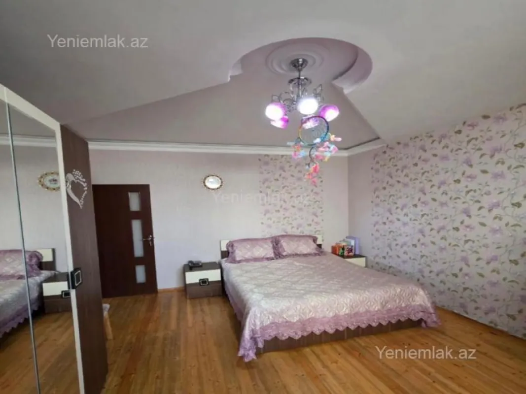 Satılır 4 otaqlı həyət evi 120 m²