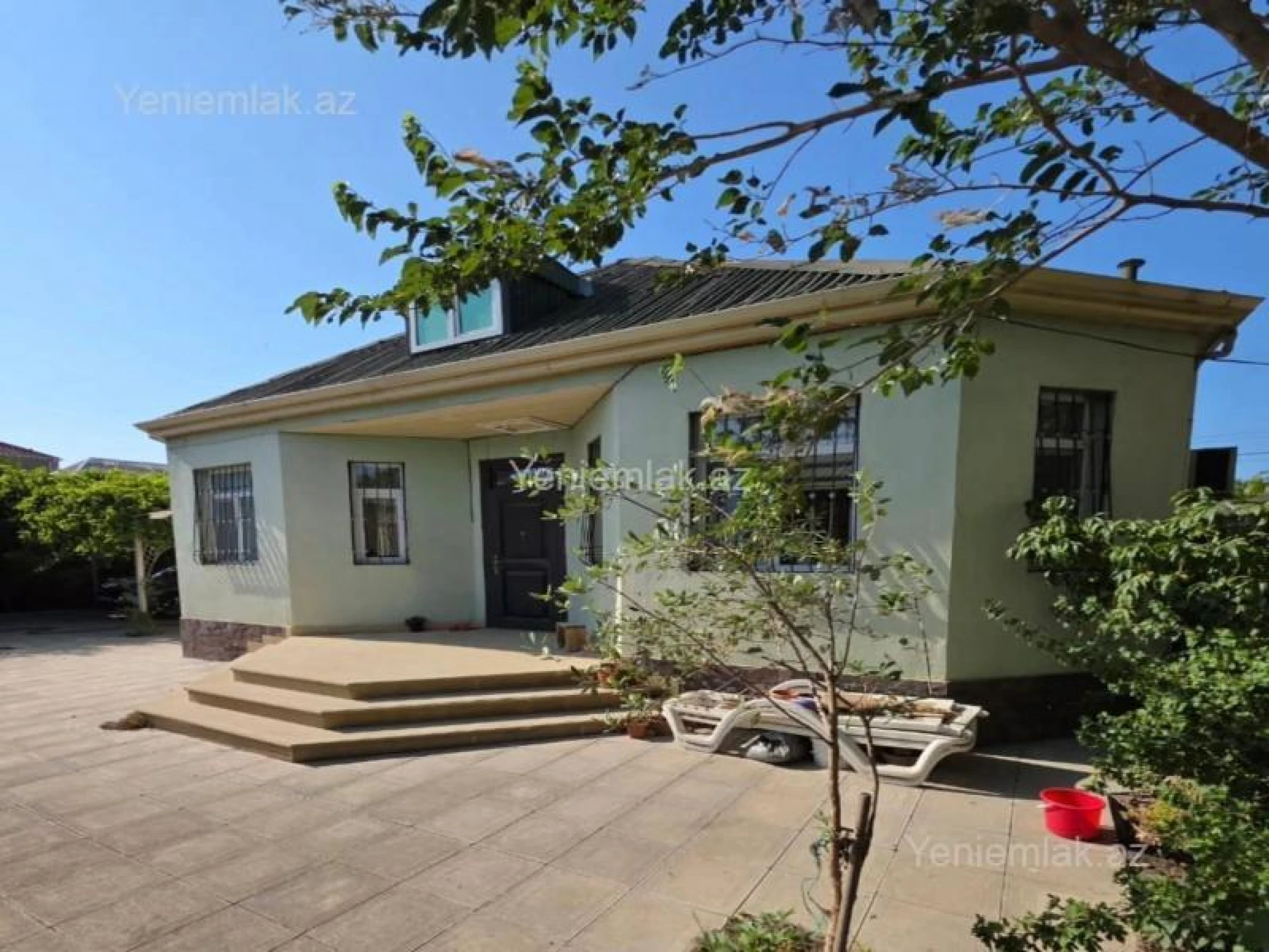 Satılır 4 otaqlı həyət evi 120 m²