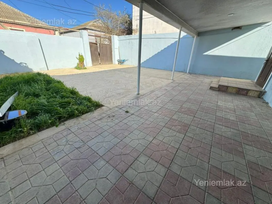 Satılır 4 otaqlı həyət evi 110 m²