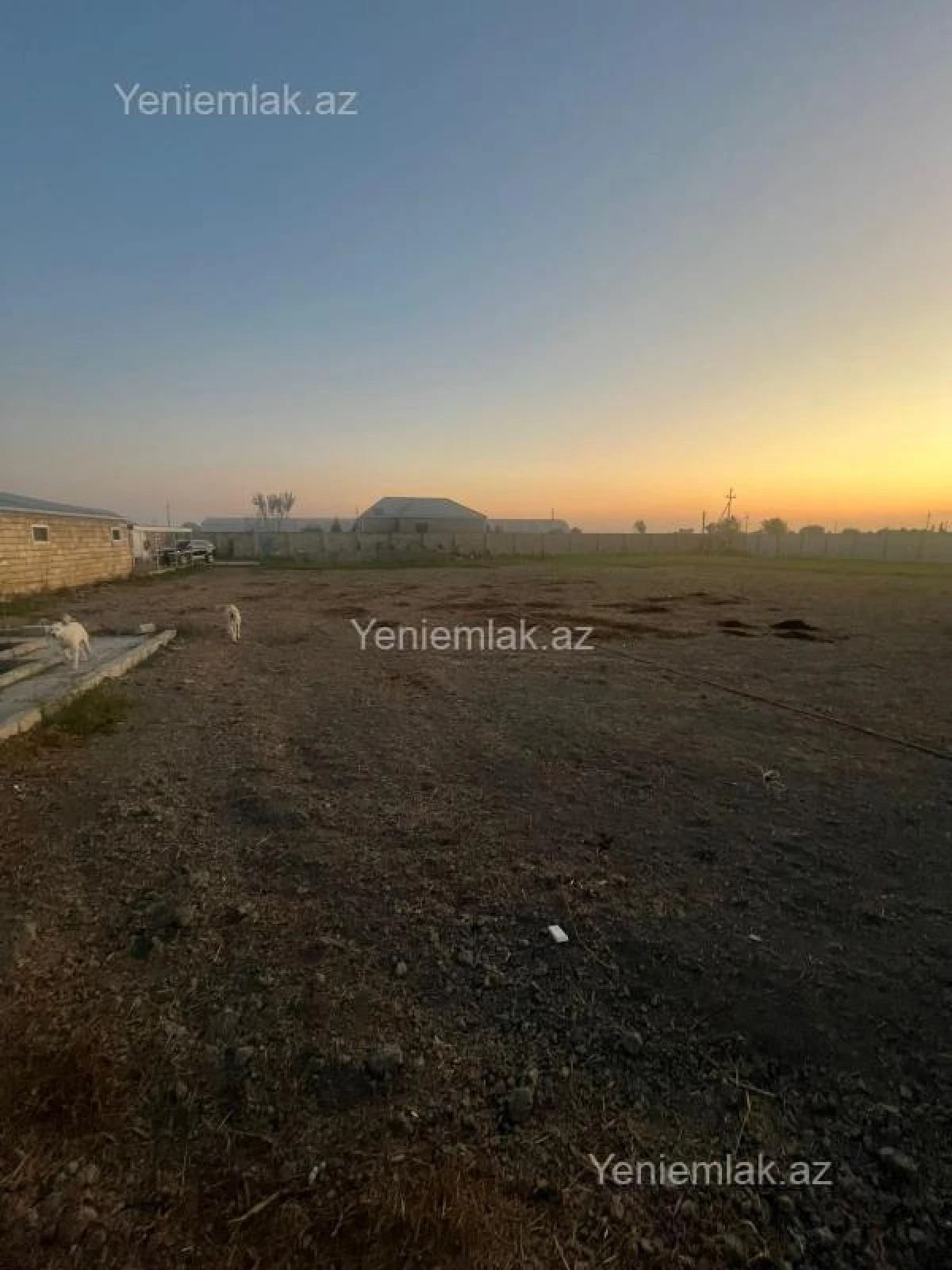 Satılır 6 otaqlı obyekt 8000 m²