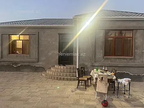 Satılır 6 otaqlı obyekt 8000 m²