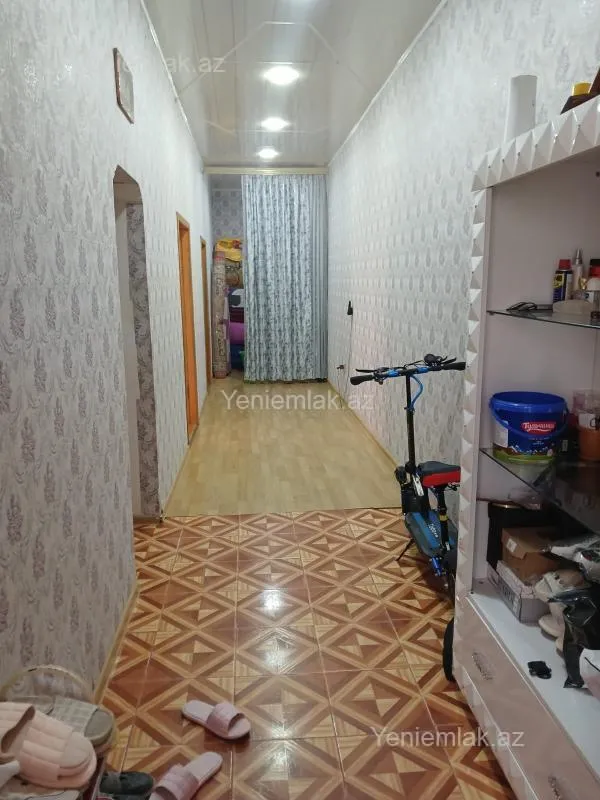 Satılır 2 otaqlı köhnə tikili 55 m²