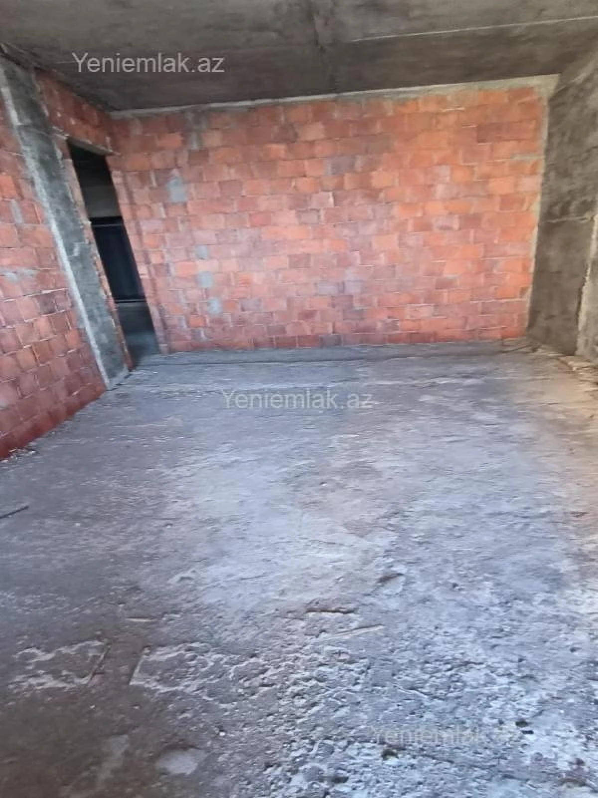 Satılır 4 otaqlı yeni tikili 150 m²