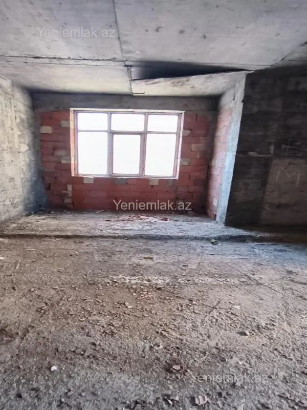 Satılır 4 otaqlı yeni tikili 150 m²