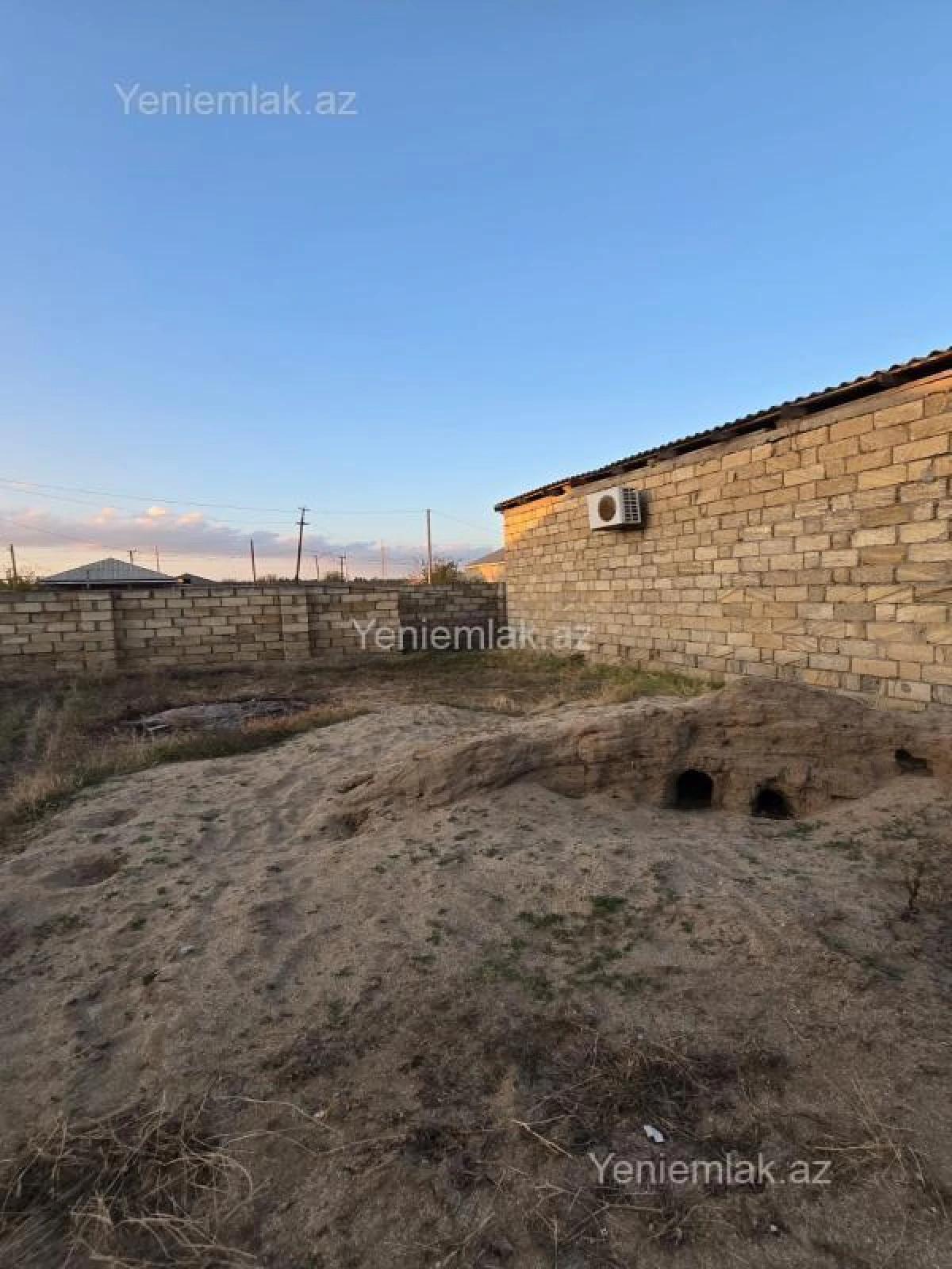 Satılır 3 otaqlı həyət evi 80 m²