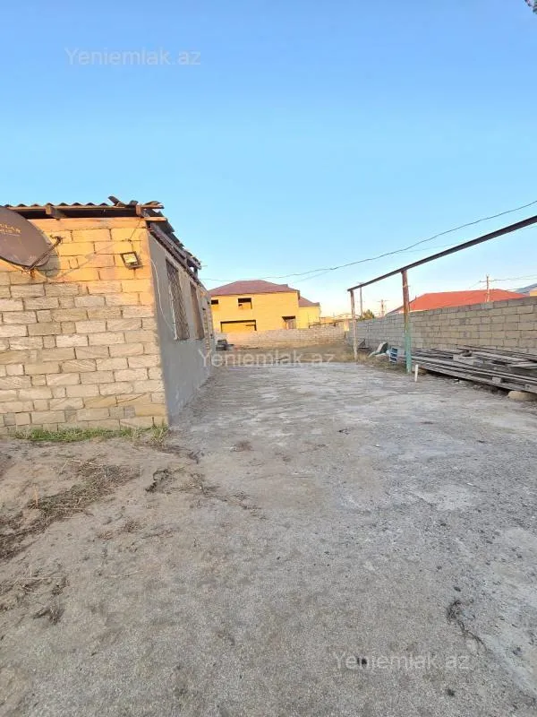 Satılır 3 otaqlı həyət evi 80 m²