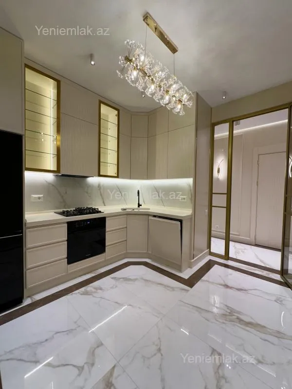 Satılır 3 otaqlı yeni tikili 85 m²