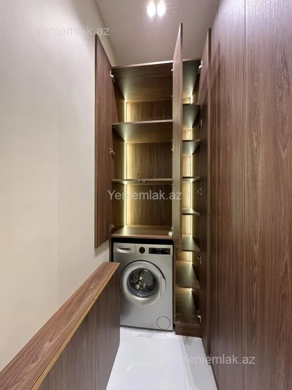 Satılır 3 otaqlı yeni tikili 85 m²