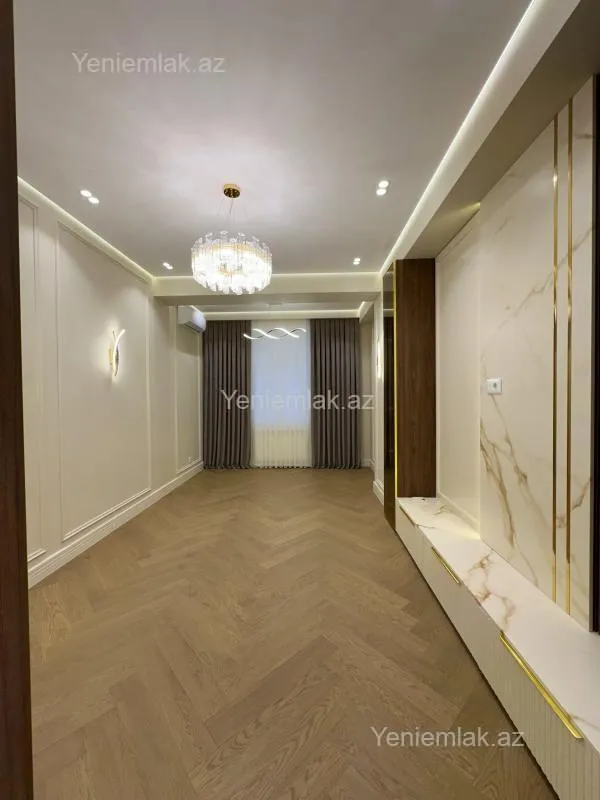 Satılır 3 otaqlı yeni tikili 85 m²