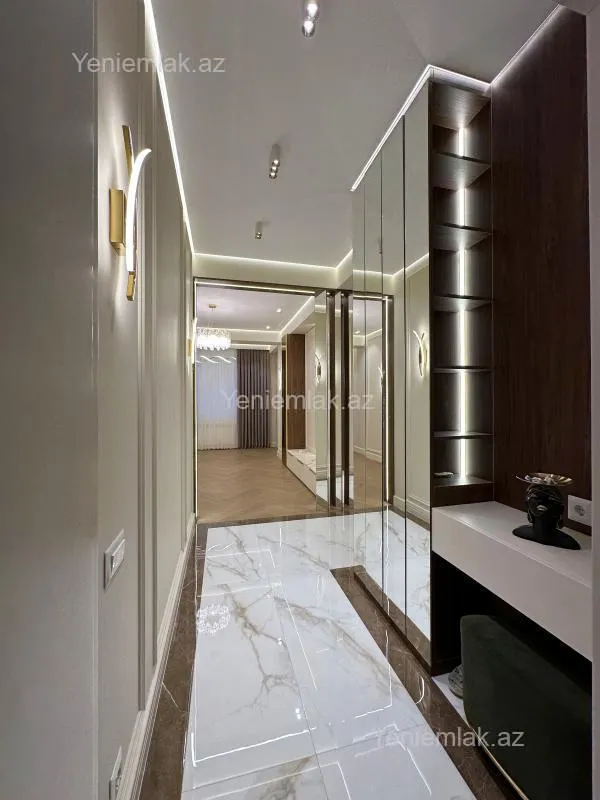 Satılır 3 otaqlı yeni tikili 85 m²