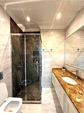 Satılır 2 otaqlı yeni tikili 74 m²