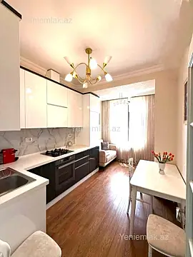 Satılır 2 otaqlı yeni tikili 74 m²
