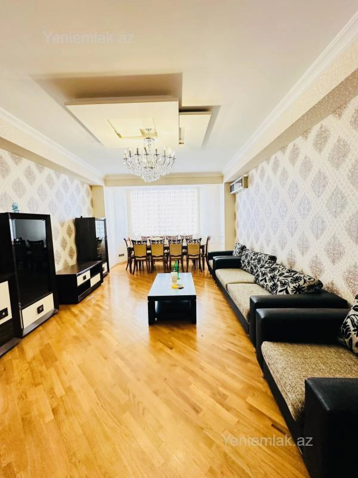 Satılır 3 otaqlı yeni tikili 137 m²