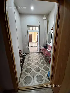Satılır 4 otaqlı köhnə tikili 120 m²