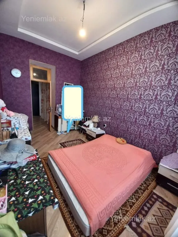 Satılır 4 otaqlı köhnə tikili 120 m²