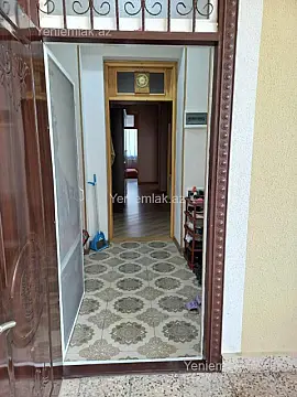 Satılır 4 otaqlı köhnə tikili 120 m²