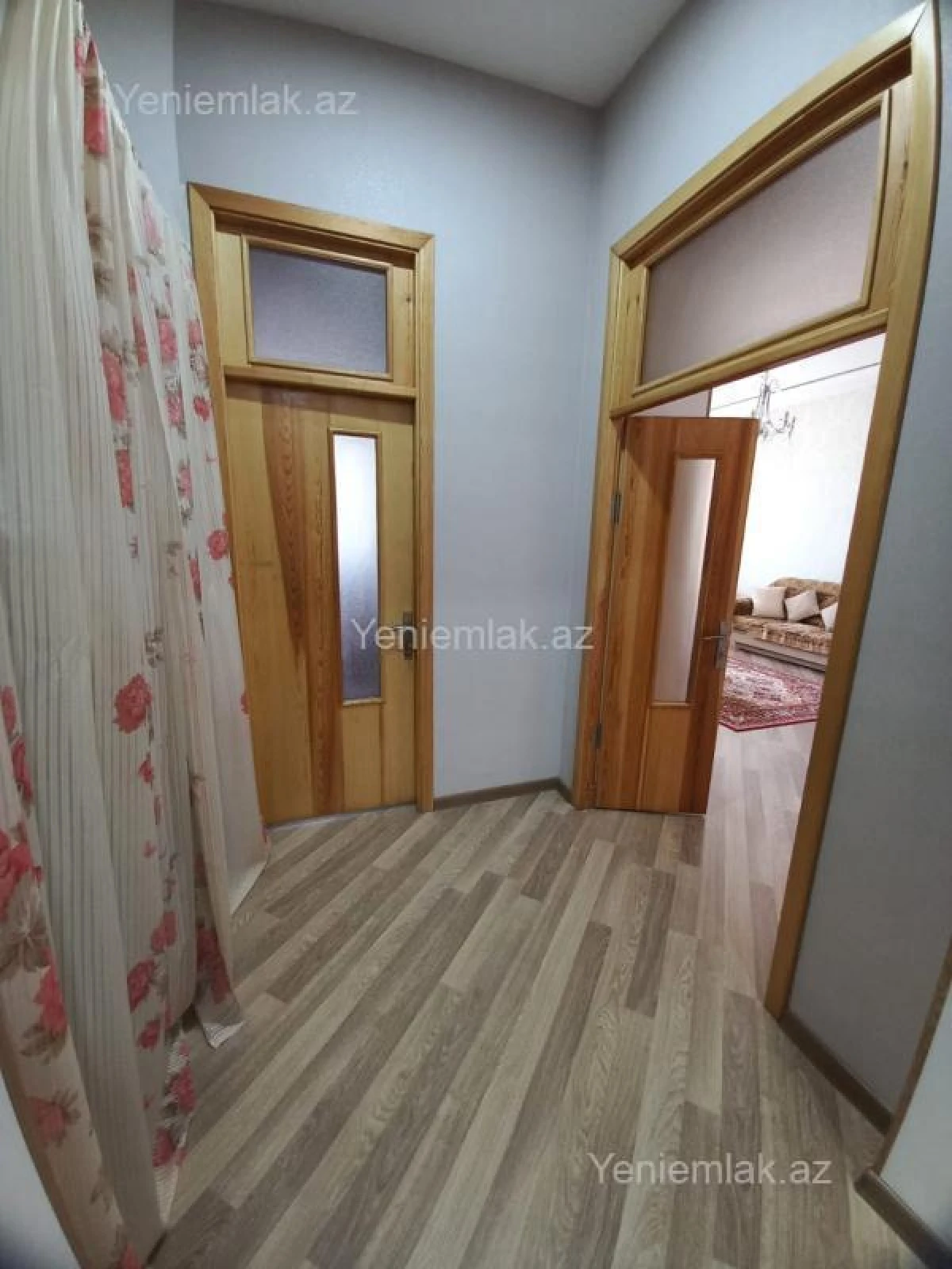 Satılır 4 otaqlı köhnə tikili 120 m²