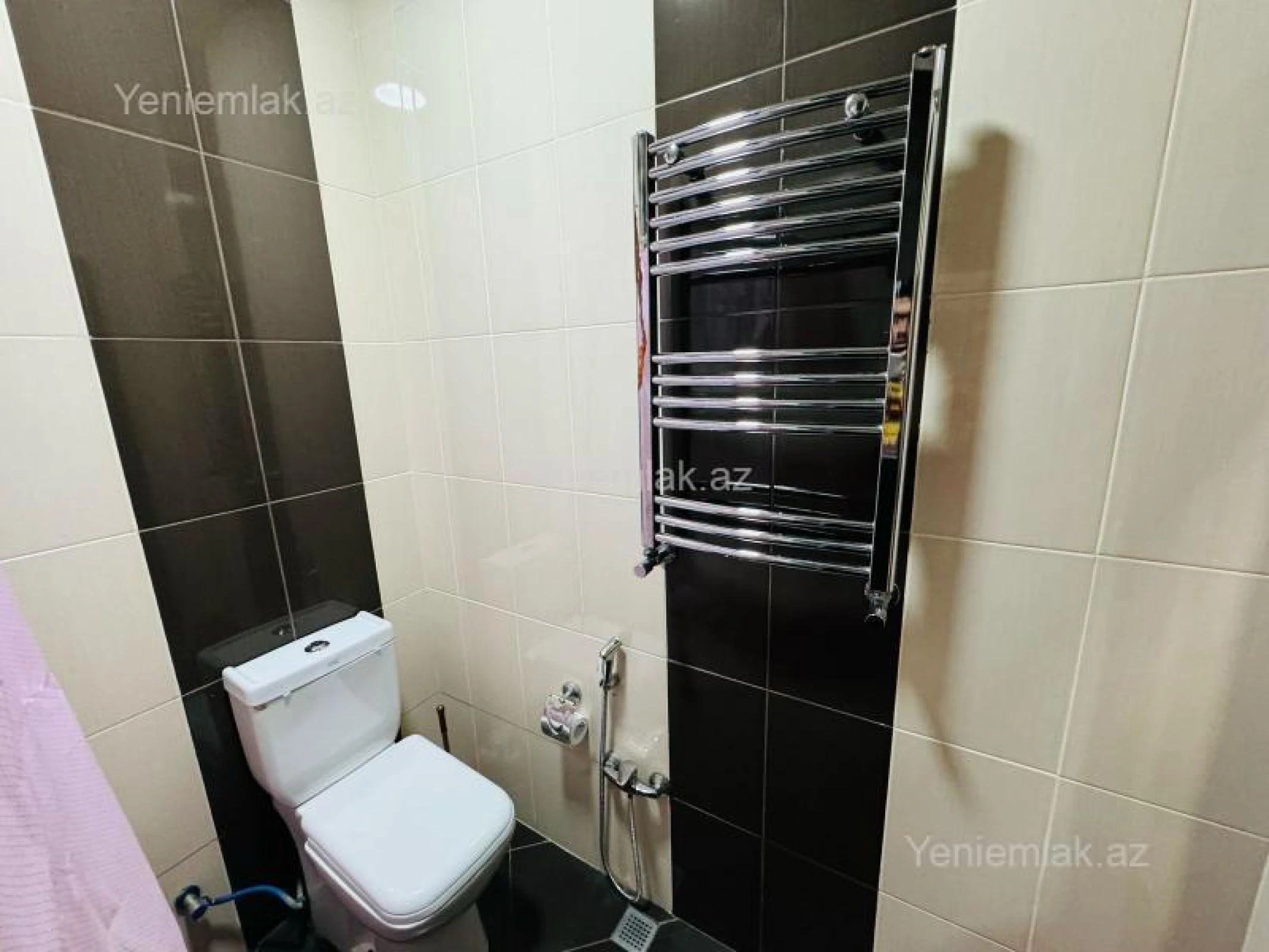 Satılır 2 otaqlı yeni tikili 75 m²