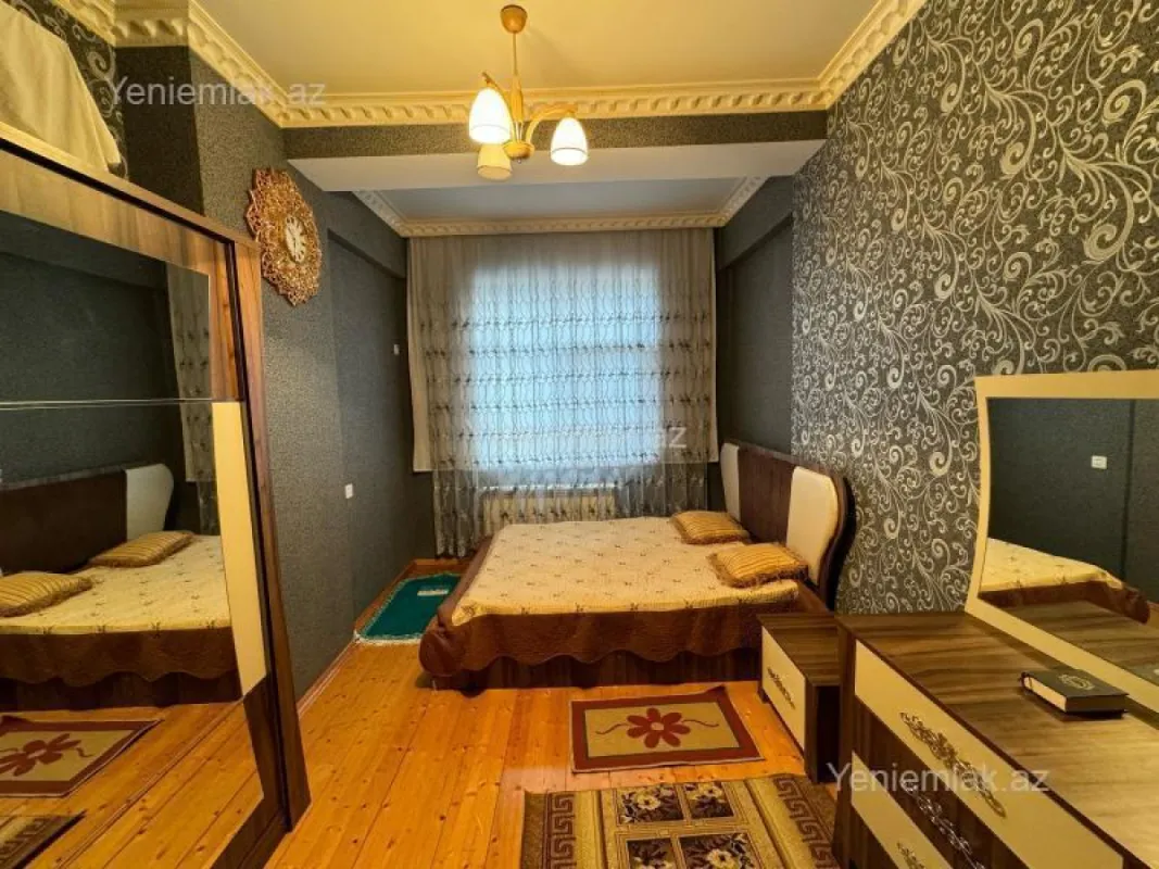 Satılır 2 otaqlı yeni tikili 75 m²