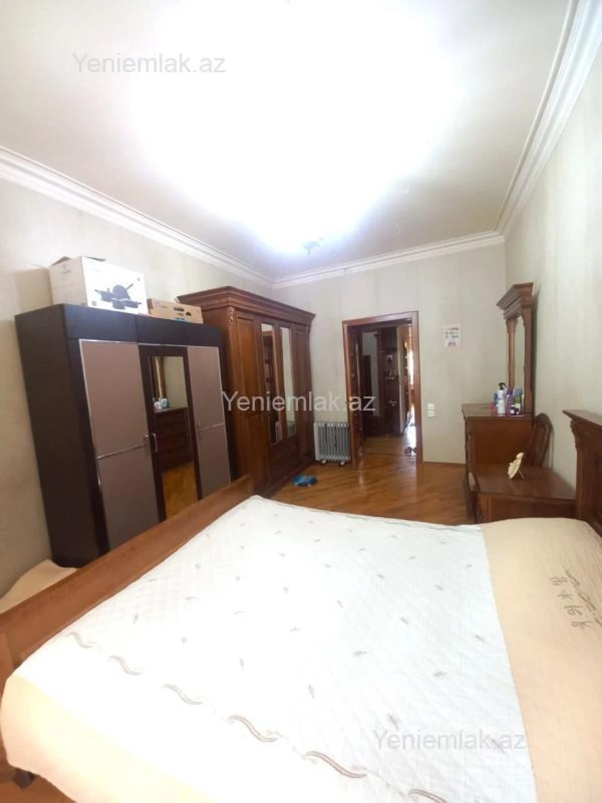 Satılır 3 otaqlı köhnə tikili 80 m²