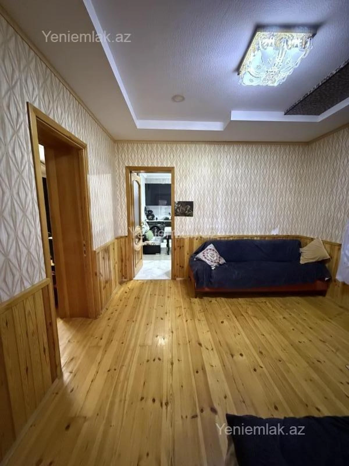 Satılır 5 otaqlı həyət evi 200 m²