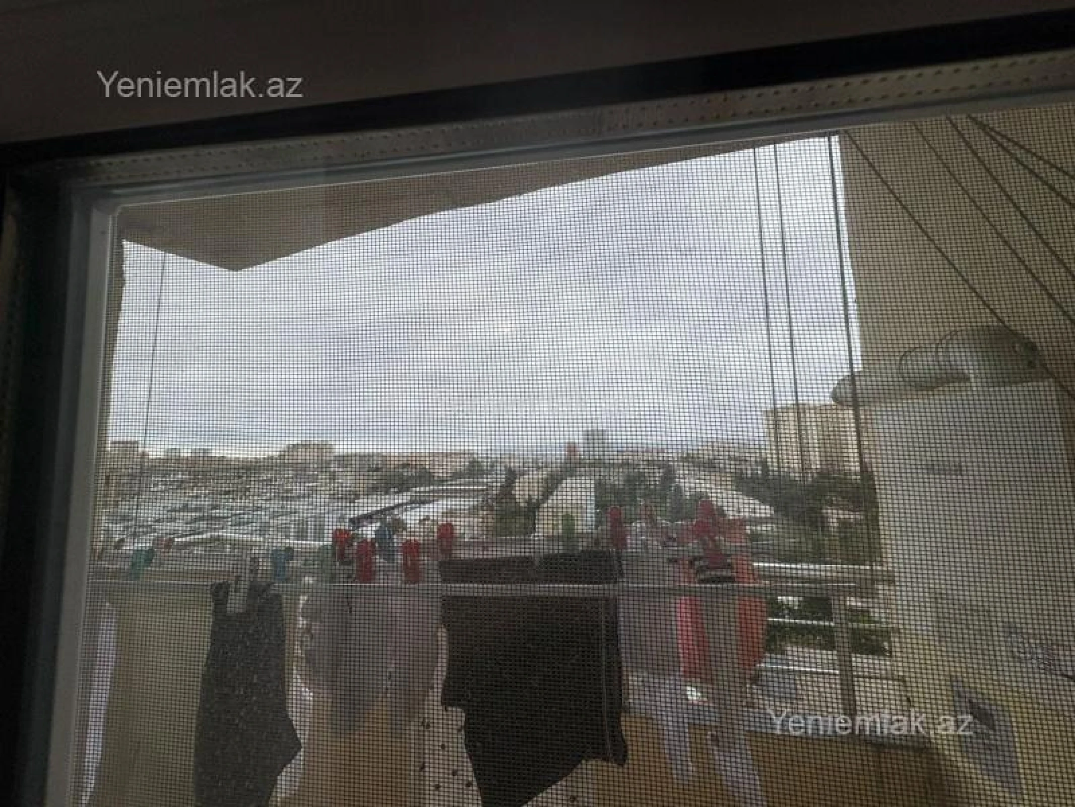 Satılır 3 otaqlı yeni tikili 90 m²