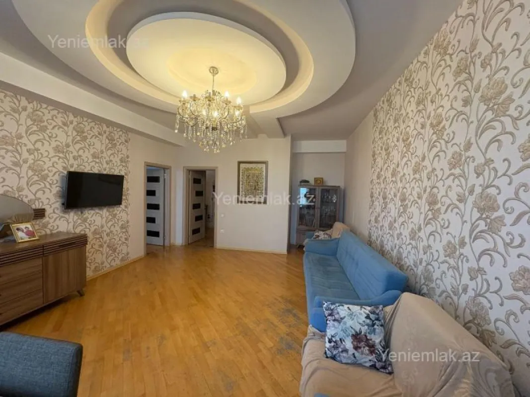 Satılır 3 otaqlı yeni tikili 90 m²