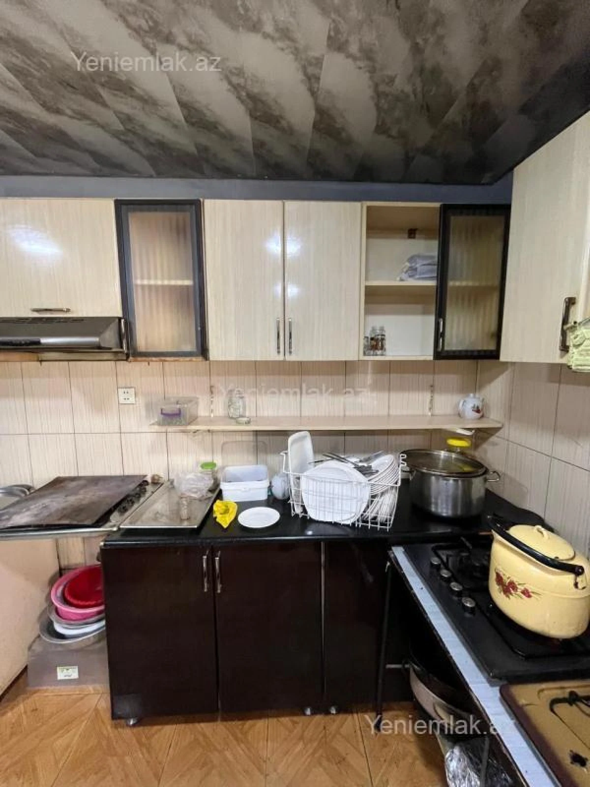 Satılır 5 otaqlı obyekt 280 m²