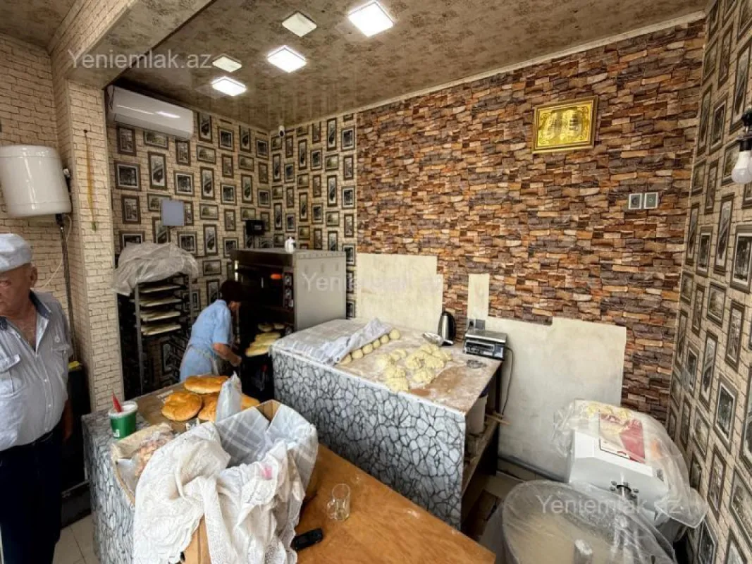 Satılır 5 otaqlı obyekt 280 m²