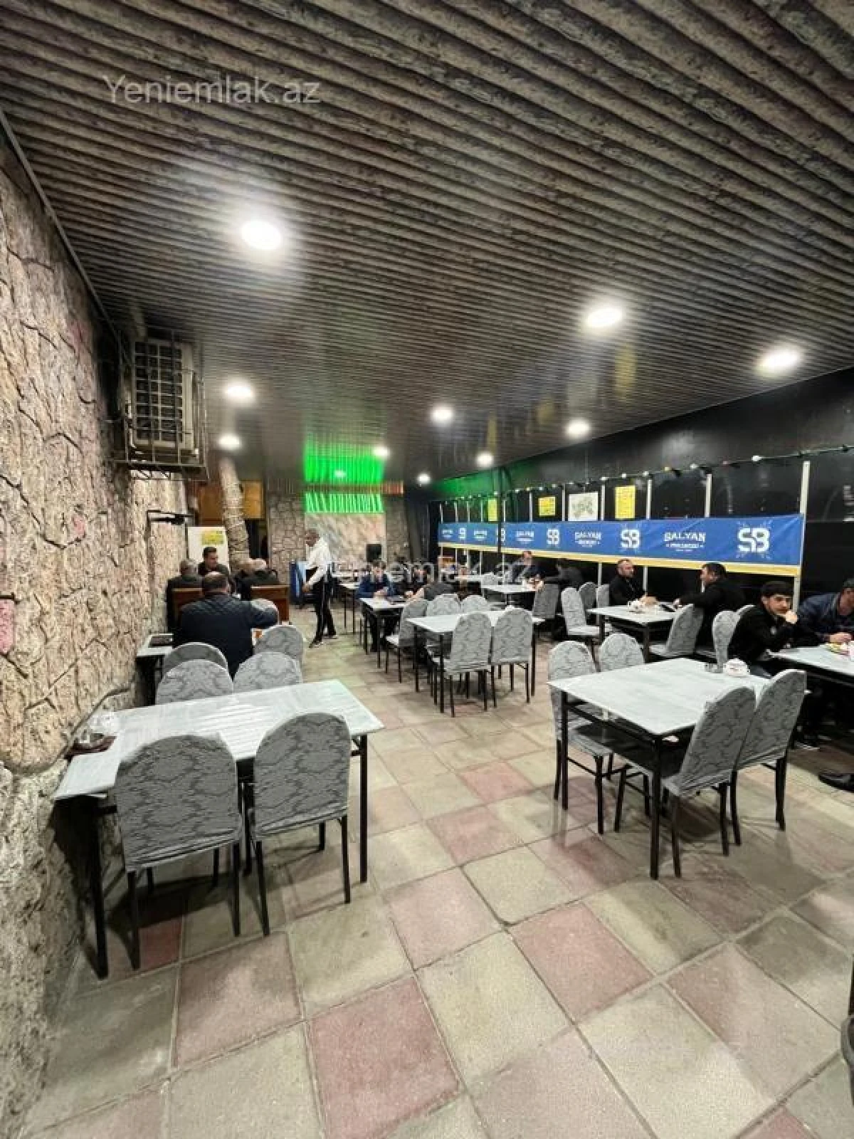 Satılır 5 otaqlı obyekt 280 m²