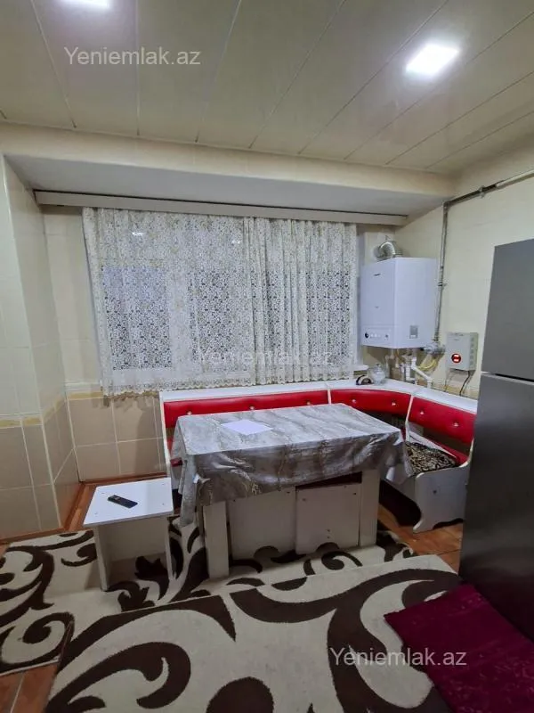 Satılır 3 otaqlı köhnə tikili 66 m²