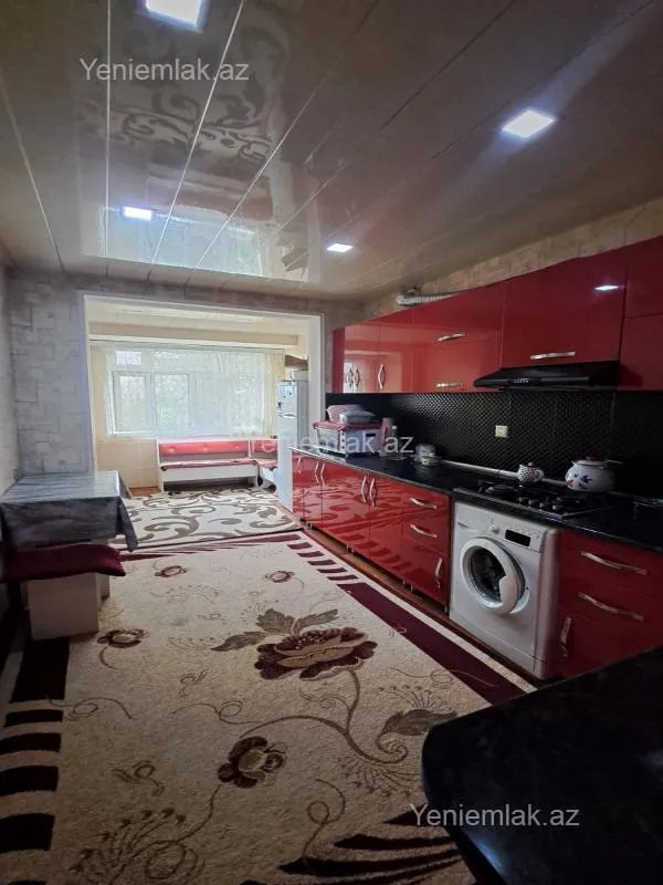 Satılır 3 otaqlı köhnə tikili 66 m²