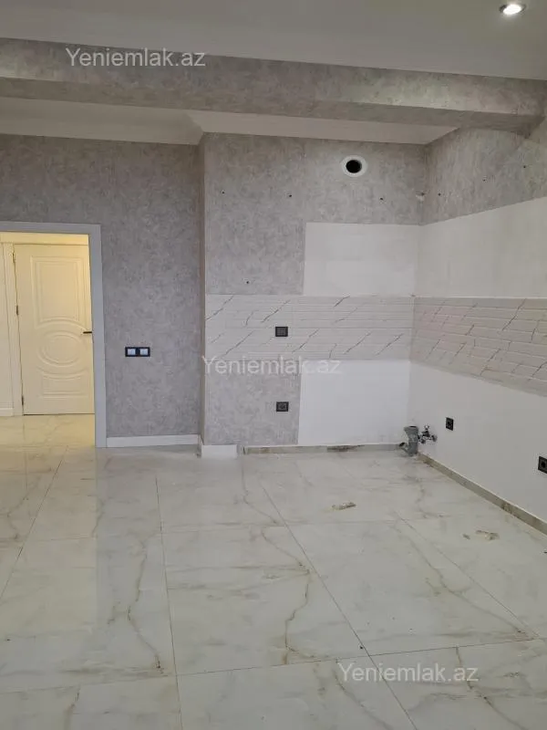 Satılır 4 otaqlı yeni tikili 156 m²
