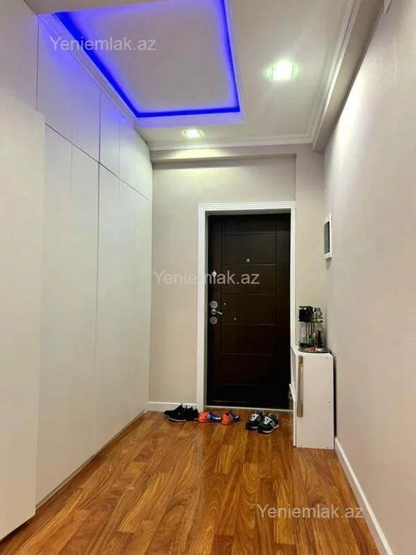 Satılır 3 otaqlı yeni tikili 143 m²
