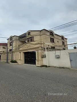 Satılır 7 otaqlı həyət evi 700 m²