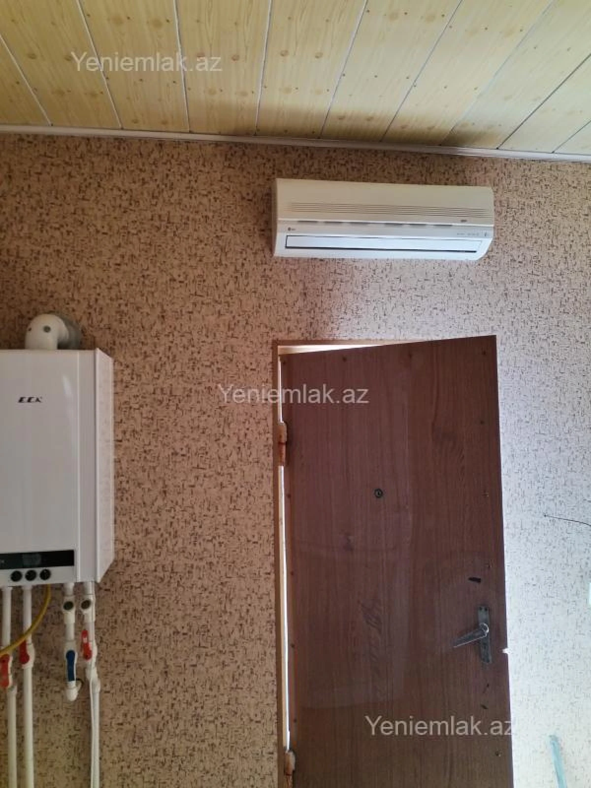Satılır 2 otaqlı həyət evi 65 m²