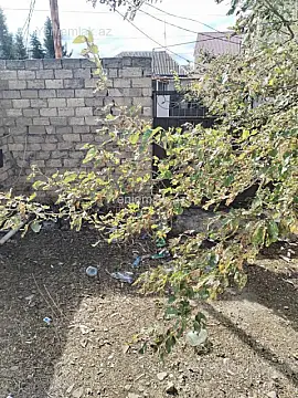 Satılır 2 otaqlı həyət evi 65 m²