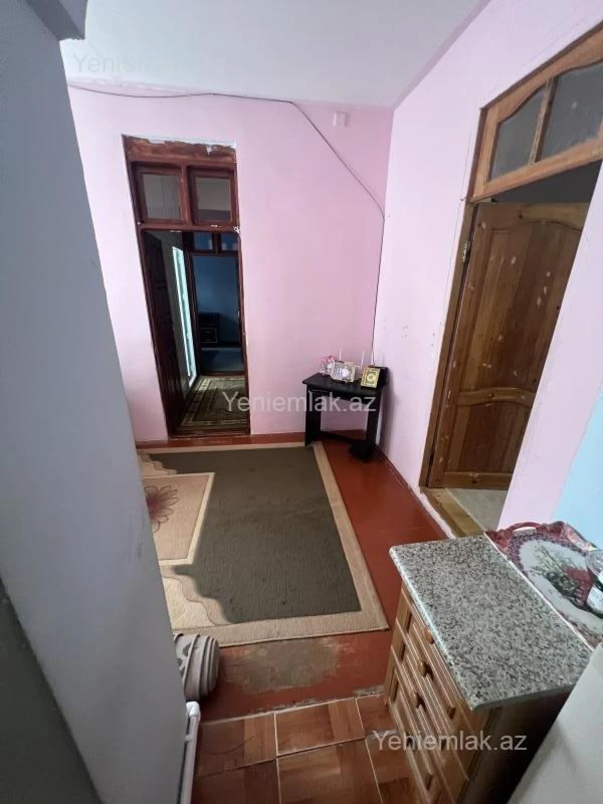 Satılır 5 otaqlı həyət evi 120 m²