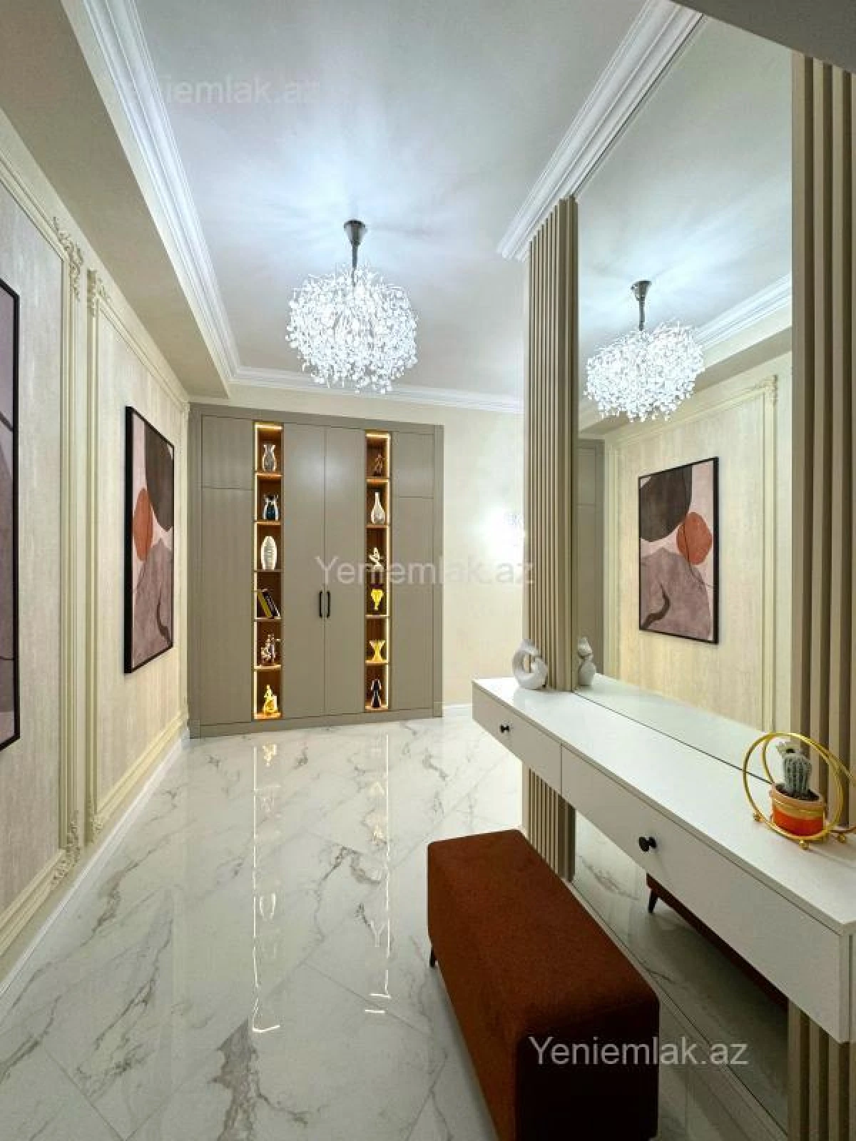 Satılır 3 otaqlı yeni tikili 120 m²