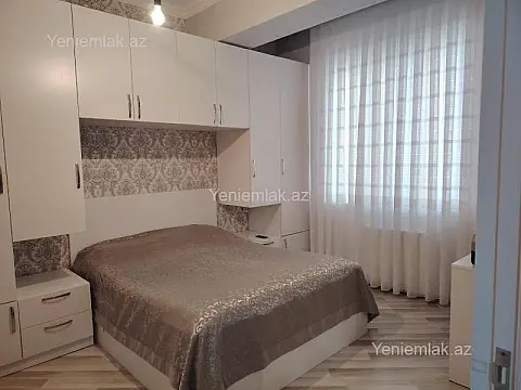 Satılır 3 otaqlı yeni tikili 74 m²