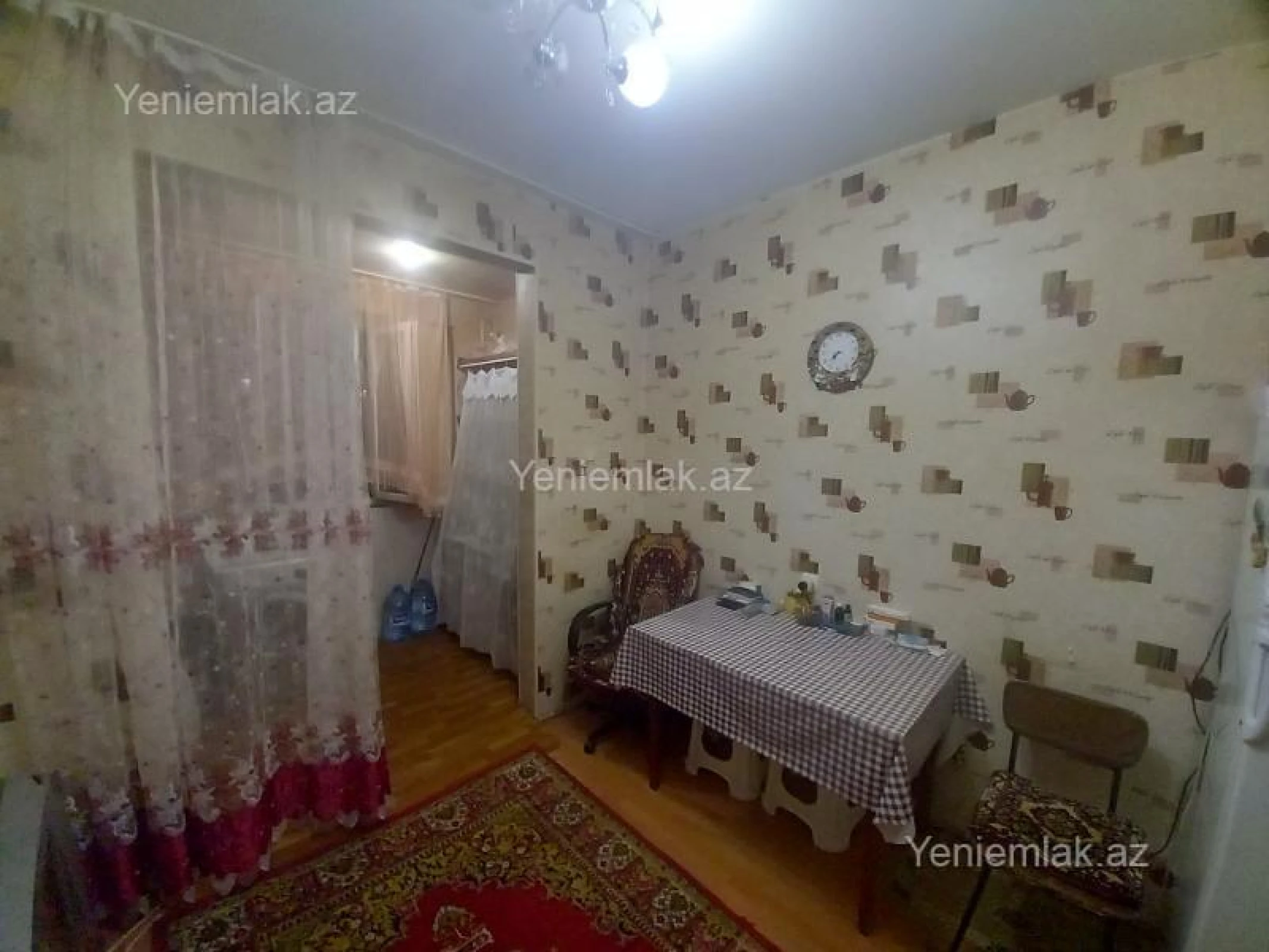 Satılır 3 otaqlı köhnə tikili 73 m²