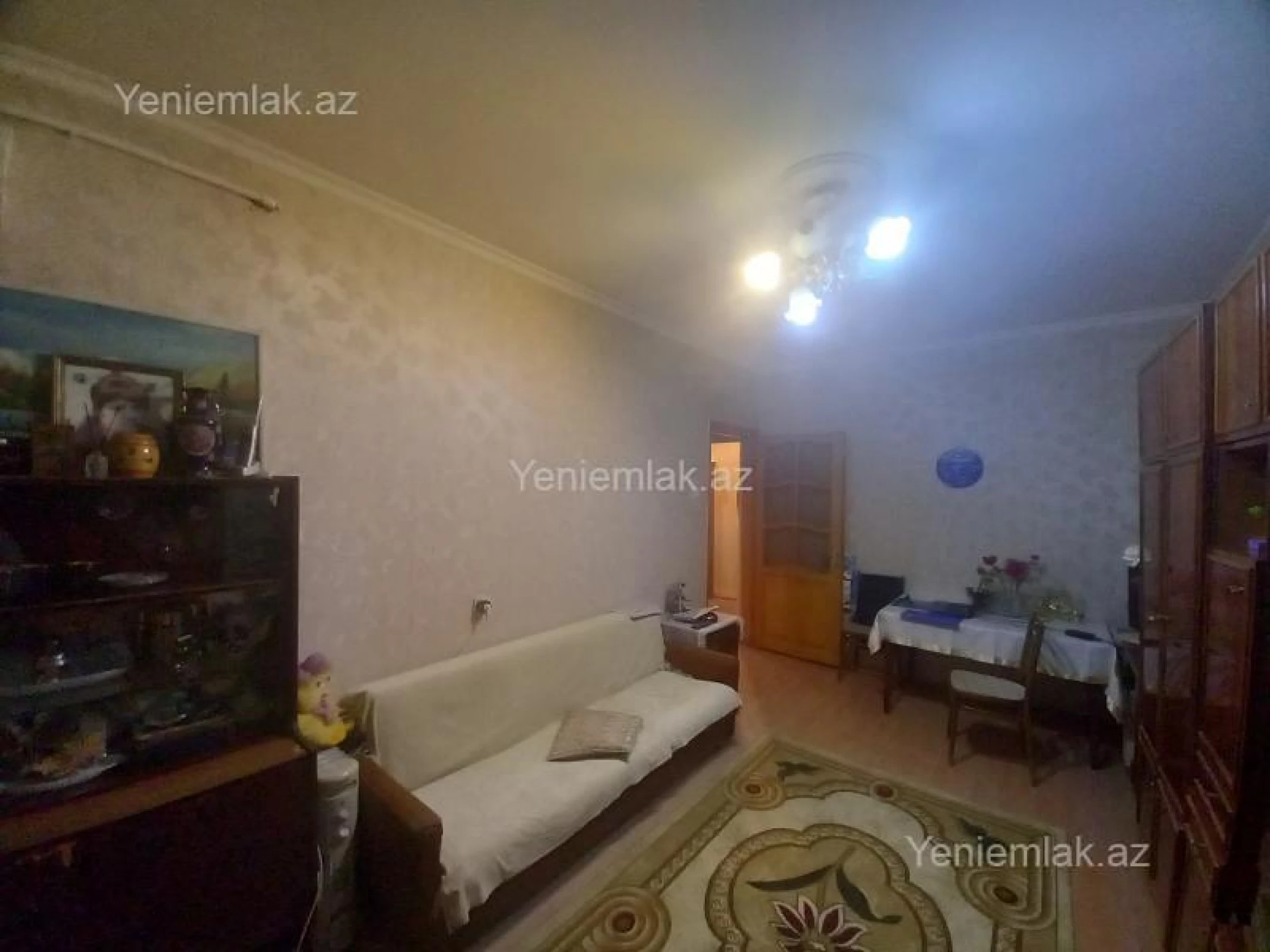 Satılır 3 otaqlı köhnə tikili 73 m²