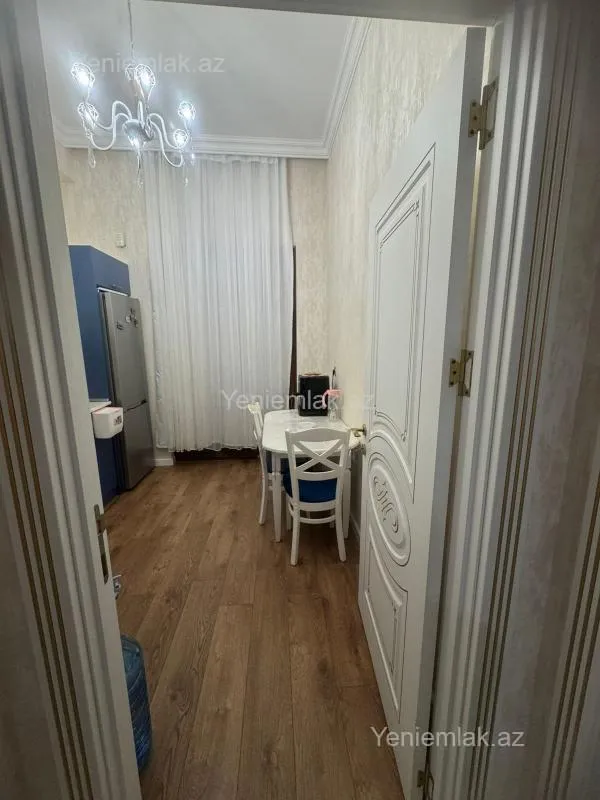 Satılır 2 otaqlı yeni tikili 56 m²