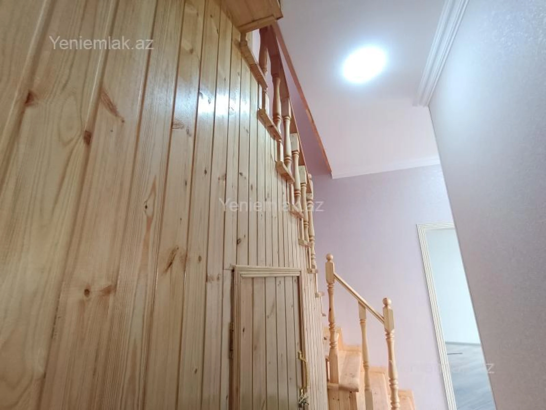 Satılır 4 otaqlı həyət evi 121 m²