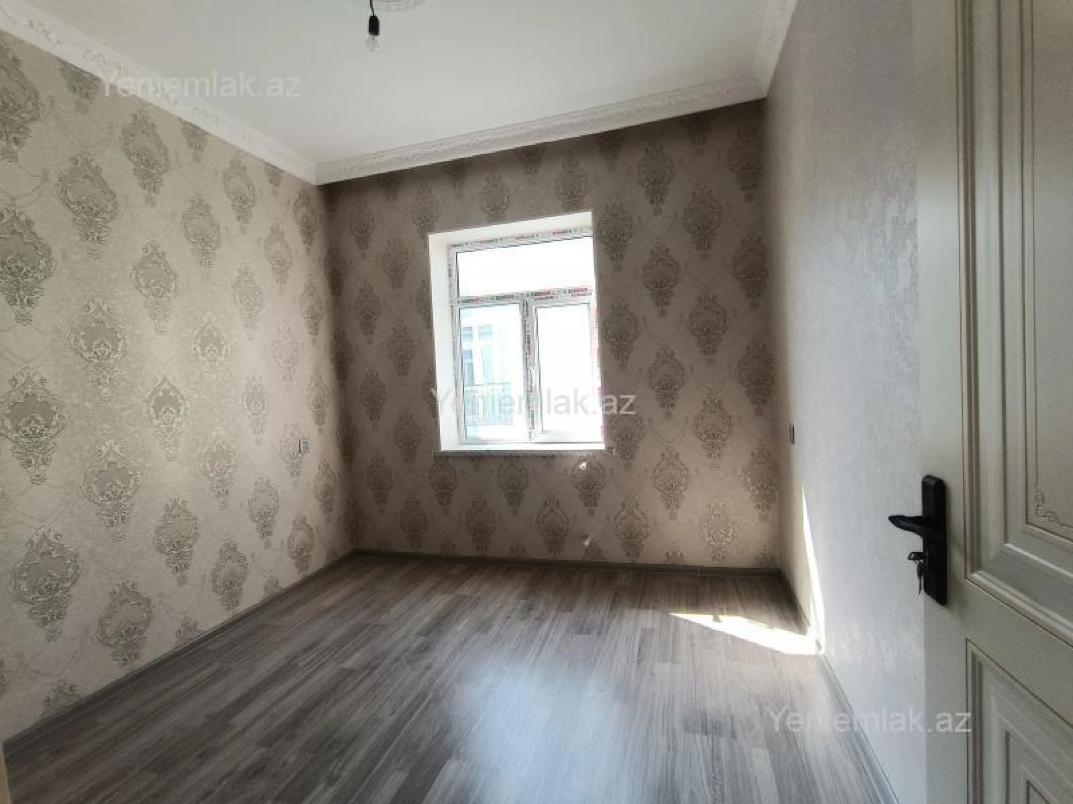 Satılır 4 otaqlı həyət evi 121 m²