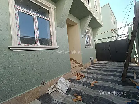 Satılır 4 otaqlı həyət evi 121 m²