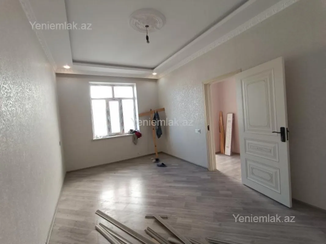 Satılır 4 otaqlı həyət evi 121 m²