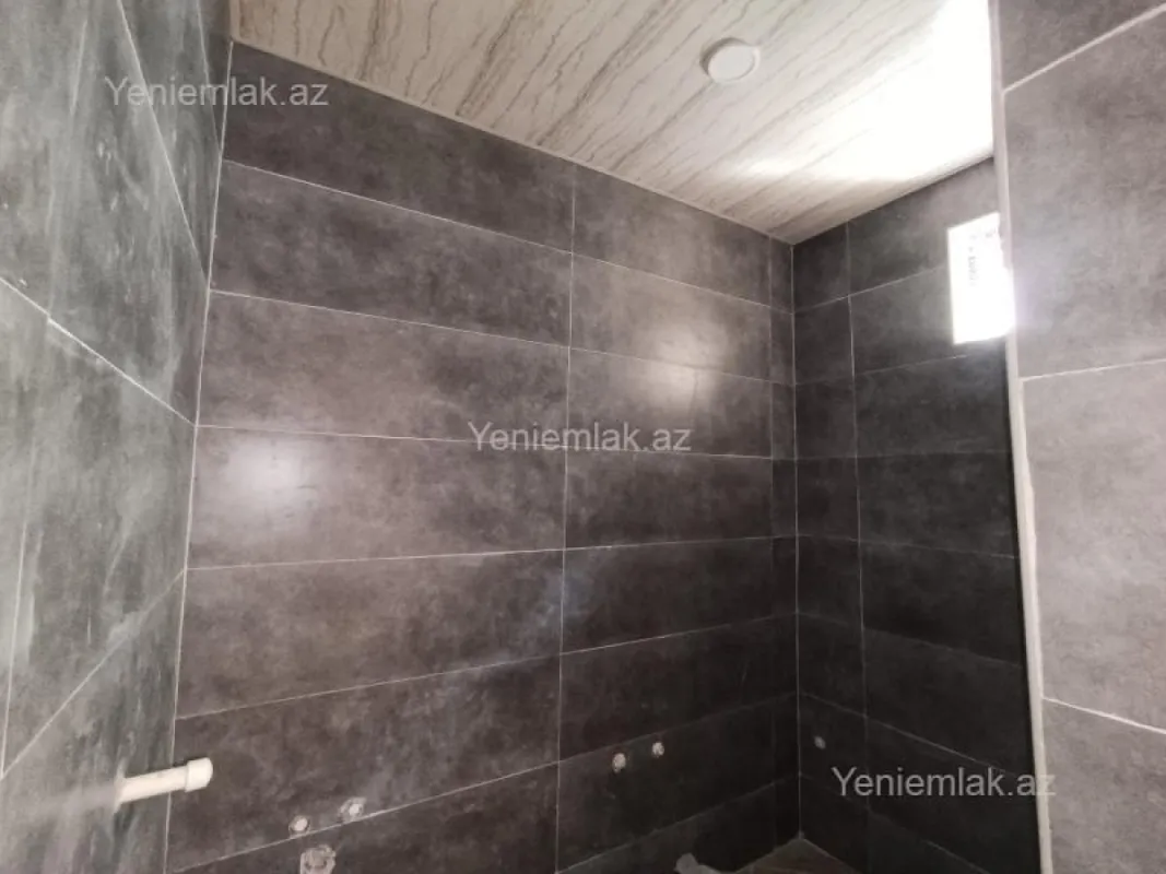 Satılır 4 otaqlı həyət evi 121 m²